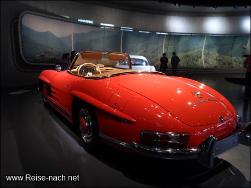 Mercedes Benz Museum Stuttgart